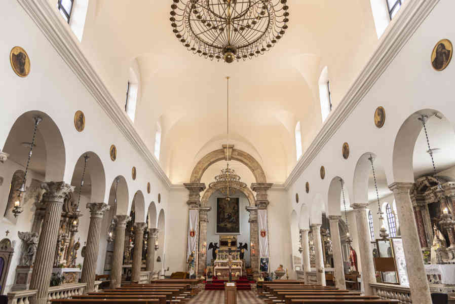 Croacia - Zadar 35 - iglesia de San Simeón